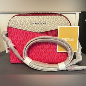 Michael Kors Jet Set Travel Dome Crossbody Bag NWT Raspberry Pink & Cream